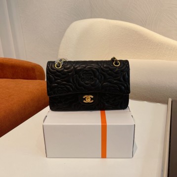 Chanel シャネル なクラシックなハンドバッグ